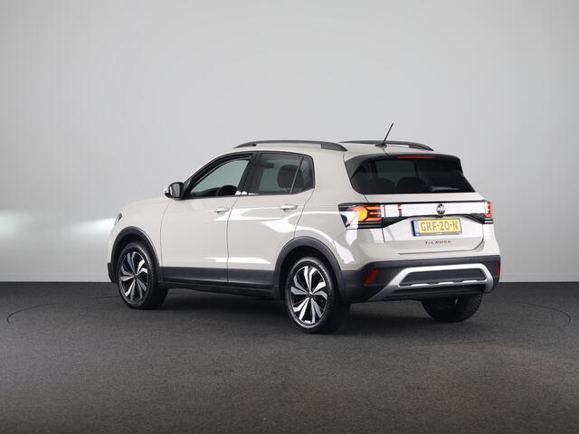 Volkswagen T-Cross 1.0 TSI Life Edition 95PK | Verlengde garantie | Navigatie | Stoelverwarming | Camera | Parkeersensoren voor en achter |