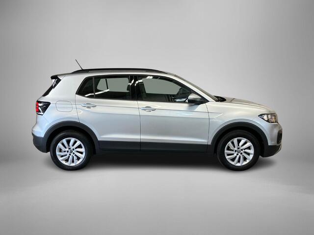 Volkswagen T-Cross 1.0TSI/95PK Life · Camera · Stoelverwarming · Apple/Android Car Play · Navigatie · Keyless ·