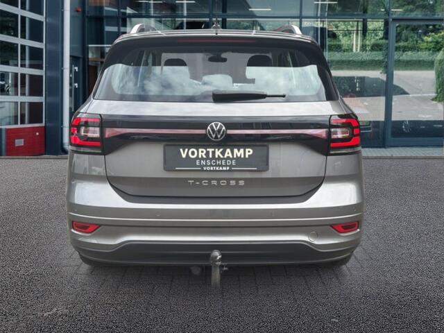 Volkswagen T-Cross 1.5 TSI R-LINE AFN.TREKHAAK/CAMERA/ACC/STOELVERW/NAVI