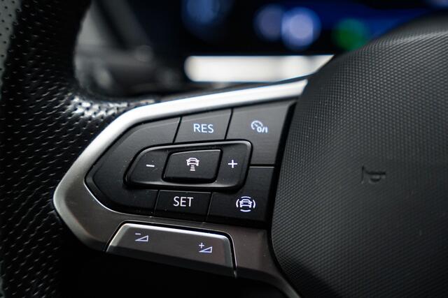 Volkswagen T-Cross 1.0 TSI R-Line|Camera|Carplay|Virtual display|Stoelverwarming
