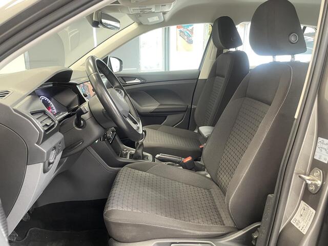 Volkswagen T-Cross 1.0 TSI Style | CARPLAY | CLIMA | STOELVERWARMING |