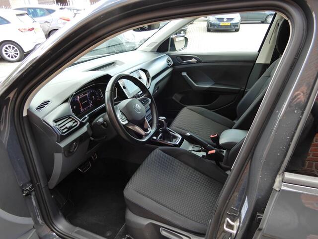 Volkswagen T-Cross 1.0 TSI STYLE automaat