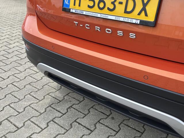 Volkswagen T-Cross 1.0 TSI Life Adaptive Cruise, Climate Control & App-Connect