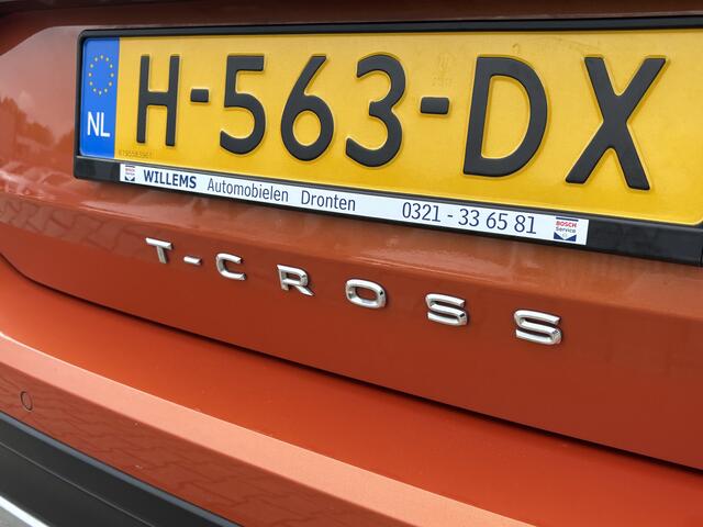Volkswagen T-Cross 1.0 TSI Life Adaptive Cruise, Climate Control & App-Connect
