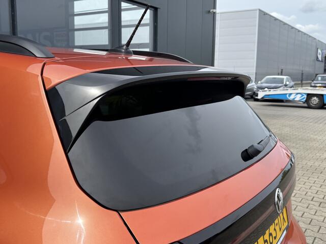 Volkswagen T-Cross 1.0 TSI Life Adaptive Cruise, Climate Control & App-Connect