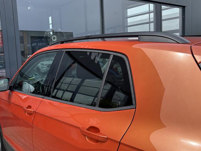 Volkswagen T-Cross 1.0 TSI Life Adaptive Cruise, Climate Control & App-Connect