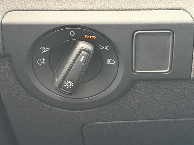 Volkswagen T-Cross 1.5 TSI 150pk DSG R-Line | Camera | Trekhaak | Navi | IQ light | Rijklaar incl. garantie
