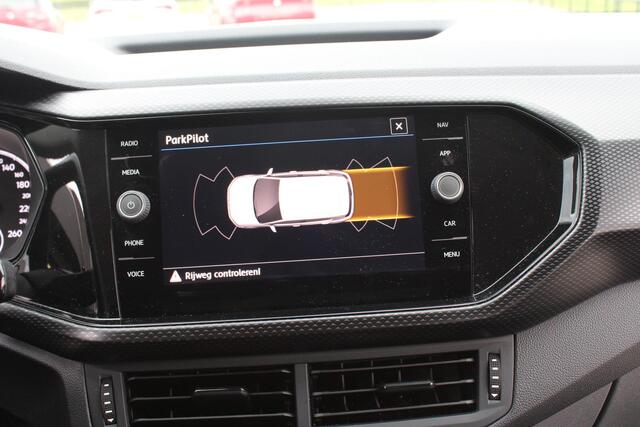 Volkswagen T-Cross 1.0 TSI Life Adaptive/Navi/Clima/AppleAndroid