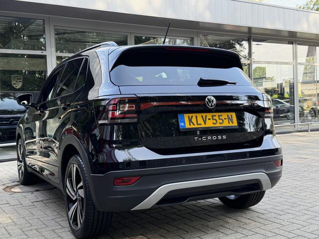 Volkswagen T-Cross 1.0 TSI AUT. *!* 2x R-LINE *!* NAVI/ CARPLAY/ 18 INCH/ CAMERA/ RADAR *!*