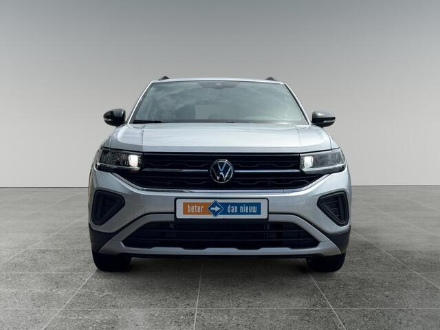 Volkswagen T-Cross 1.0 115pk TSI Life Edition Navigatie 'Discover Media' | Parkeerassistent 'Park Assist' | Trekhaak afneembaar