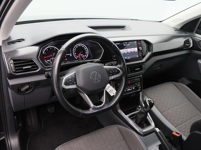 Volkswagen T-Cross 1.0 TSi 110 Pk Style | Stoelverwarming | Trekhaak | Camera | Adaptive Cruise | Climatronic | CarPlay | 17 Inch | 48.718 Km !!