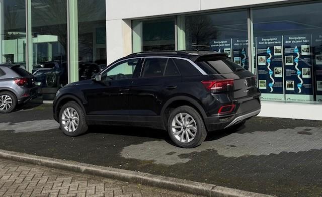 Volkswagen T-Roc Life Edition 1.5 110 kW / 150 pk TSI DSG | Camera | Keyless | Adaptive Cruise Control | Carplay |