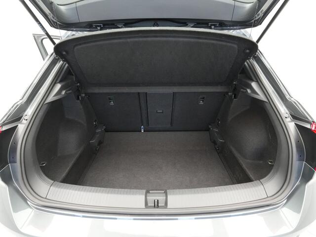 Volkswagen T-Roc 1.5 TSI 150pk DSG R-Line Navi via App Clima Pdc Lm Velgen