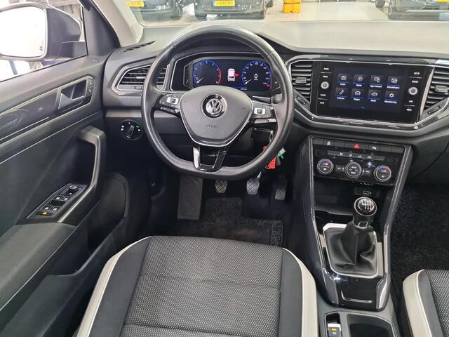 Volkswagen T-Roc 1.5 TSI Sport 150PK Full-Led Virtual-Cockpit DAB