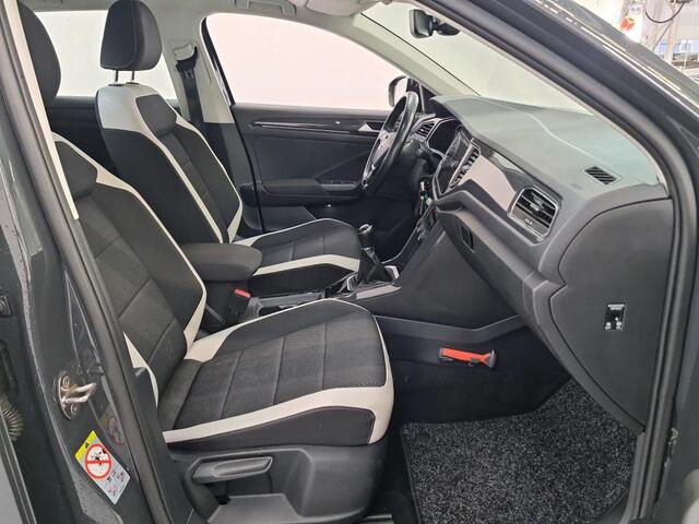 Volkswagen T-Roc 1.5 TSI Sport 150PK Full-Led Virtual-Cockpit DAB