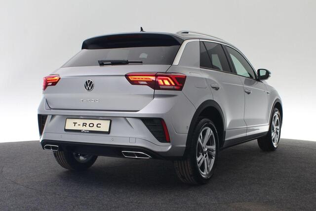 Volkswagen T-Roc R-Line Edition 1.5 TSI 110 kW / 150 pk DSG | IQ Light | Camera | Park Assist | Keyless | 17 inch