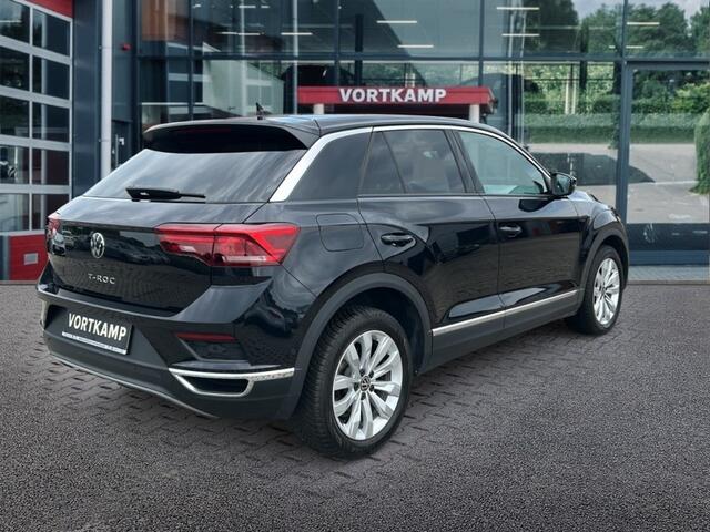 Volkswagen T-Roc 1.5 TSI DSG SPORT TREKHAAK/CAMERA/NAVI/CARPLAY/ACC/STOELVERW/E-KLEP