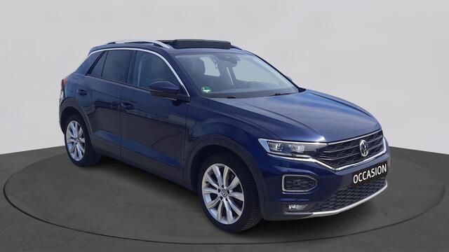 Volkswagen T-Roc 1.0 TSI Style | Panoramadak | Trekhaak | 18" | Executive pakket | Camera |