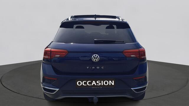 Volkswagen T-Roc 1.0 TSI Style | Panoramadak | Trekhaak | 18" | Executive pakket | Camera |