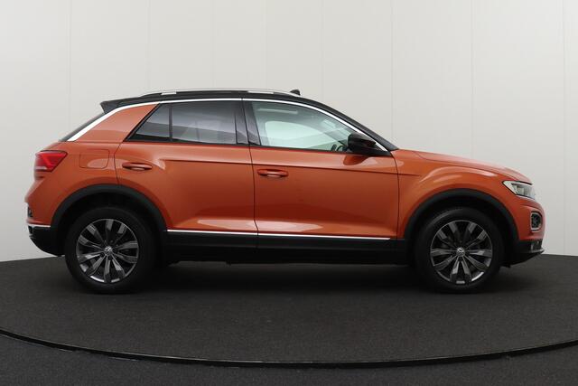Volkswagen T-Roc 1.5 150 PK Aut. TSI Style Plus Pano-dak Trekhaak Digi. Dash