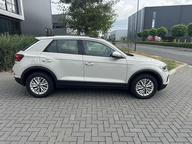 Volkswagen T-Roc 1.5 TSI Life Business