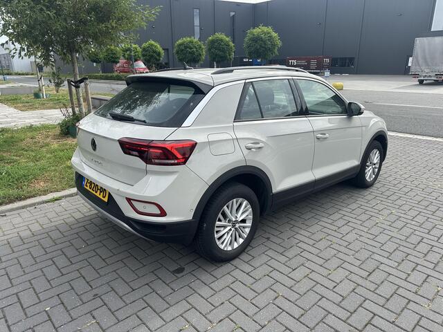 Volkswagen T-Roc 1.5 TSI Life Business