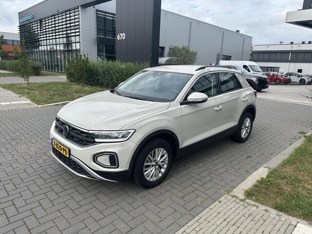 Volkswagen T-Roc 1.5 TSI Life Business
