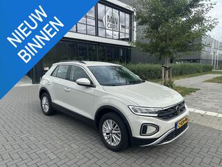volkswagen-t-roc-1.5-tsi-life-busin