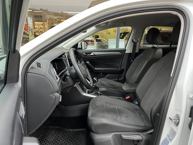 Volkswagen T-Roc 1.0 TSI Style facelift - Alcantara / 18LM / ECC / Virtual display