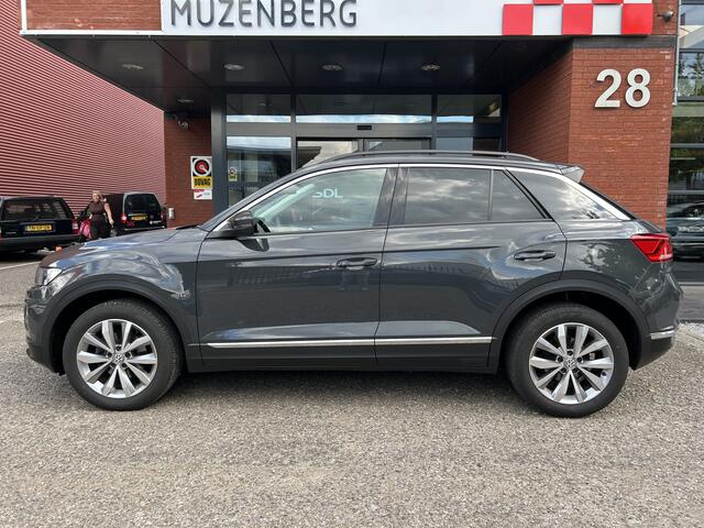 Volkswagen T-Roc 1.0 TSI Style // NAVI // CAMERA // PDC V+A // CLIMA // DIGITAL COCKPIT