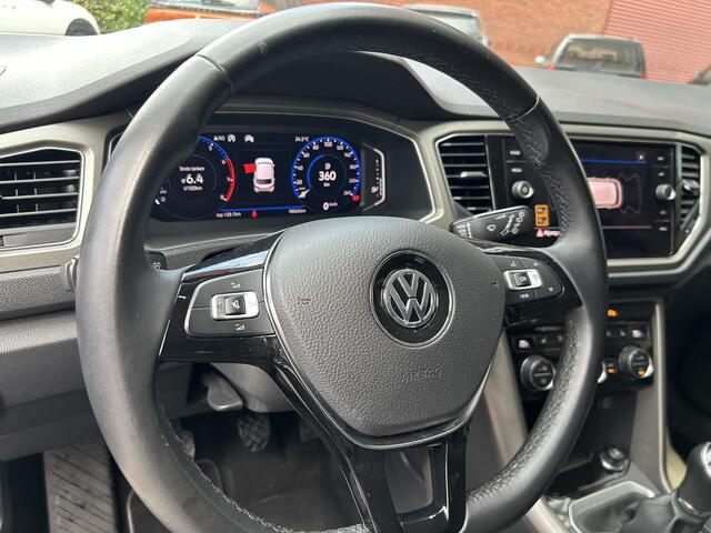 Volkswagen T-Roc 1.0 TSI Style // NAVI // CAMERA // PDC V+A // CLIMA // DIGITAL COCKPIT