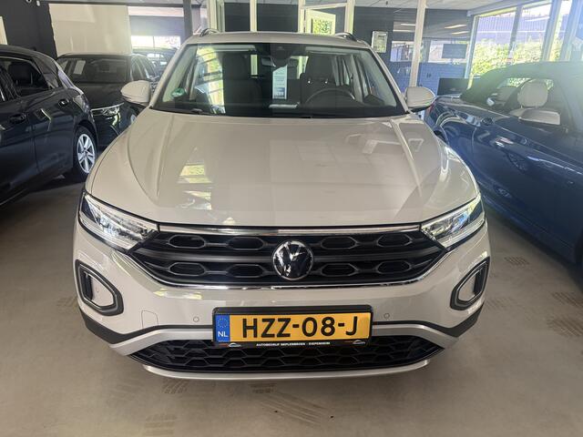 Volkswagen T-Roc 1.5 TSI Life Business 1e eigen 150pk Ascot grijs (krijt kleur)