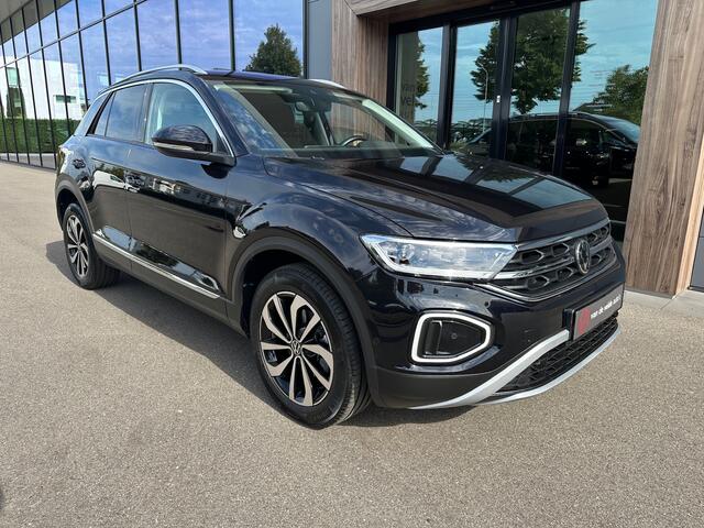 Volkswagen T-Roc 1.5 TSI 150pk DSG Style | Dode hoek | Camera | Carplay | Navi | Rijklaar incl. 1 jaar Bovag garantie