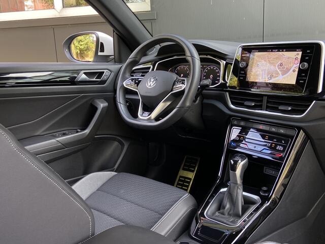Volkswagen T-Roc T-Roc Cabriolet 1.5TSI R-Line/Camera/IQLight/Stoelverw/Virtual/A