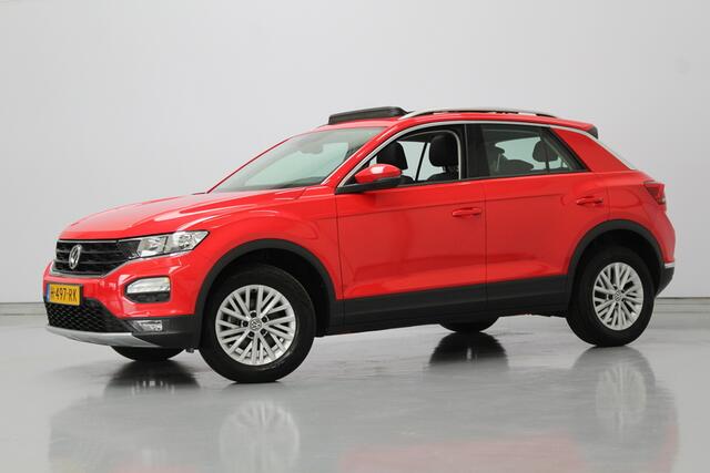 Volkswagen T-Roc 1.0 TSI Style Business 116PK, PANORAMADAK | ELEC-ACHTERKLEP | NAVIGATIE | CARPLAY | CRUISE CONTROLE