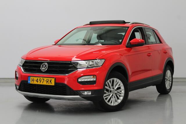 Volkswagen T-Roc 1.0 TSI Style Business 116PK, PANORAMADAK | ELEC-ACHTERKLEP | NAVIGATIE | CARPLAY | CRUISE CONTROLE