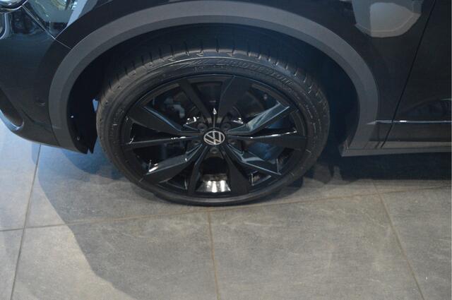 Volkswagen T-Roc Cabrio 1.5 TSI 3X R-Line Black Style navi camera trekhaak 19 inch !!
