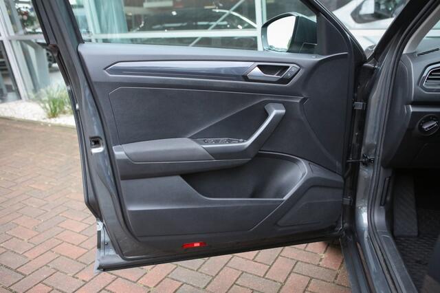 Volkswagen T-Roc 1.5 TSI Sport