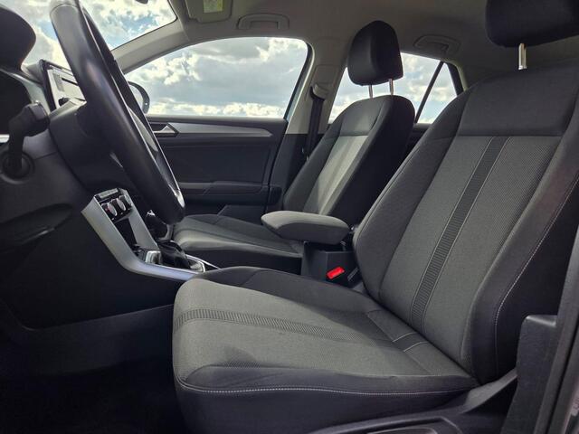 Volkswagen T-Roc 1.5 TSI Life Business