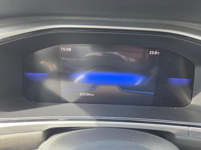 Volkswagen T-Roc 1.5 TSI Life Business