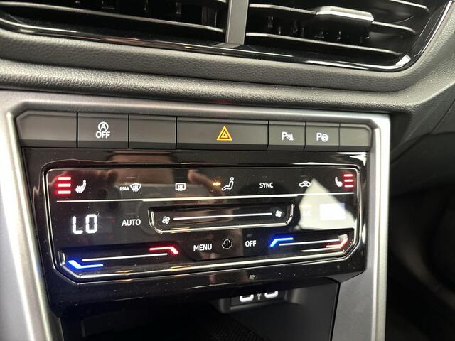 Volkswagen T-Roc 1.5 TSI 150pk DSG Life Edition · Apple/Android Car Play · Navigatie · Camera · P-Sensoren · Park Assist · 17'' Inch · Garantie t/m Februari 2027