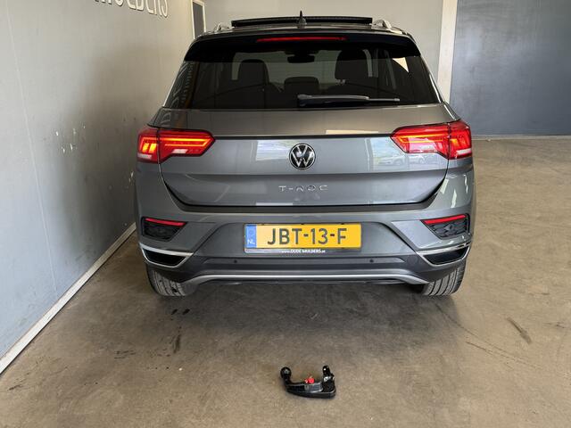 Volkswagen T-Roc 1.5 TSI ACC/Panoramadak/Trekhaak
