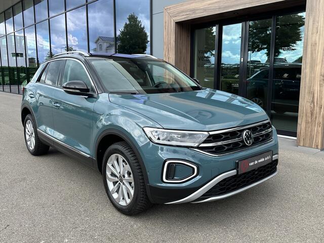 Volkswagen T-Roc 1.5 TSI 150pk DSG Style | Trekhaak | Navi | IQ light | Adapt. Cruise | Rijklaar incl. garantie