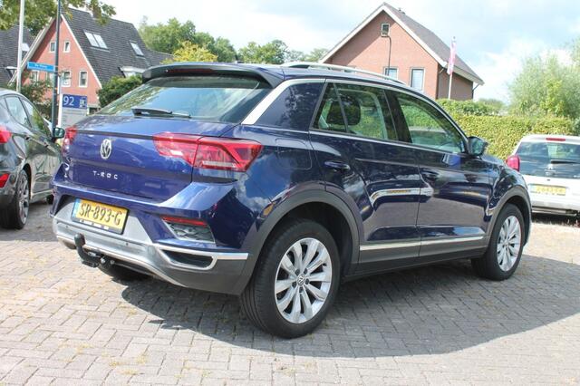 Volkswagen T-Roc 1.5 TSI Sport 150pk Stoel/stuur verwarming / afneembare trekhaak **NL-Auto**