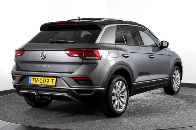 Volkswagen T-Roc 2.0 TSI 190 PK 4Motion Sport - Automaat Orig. NL | S/K-Panodak | Afn. Trekhaak | Adapt. Cruise | Stoelverw. | PDC | NAV + App. Connect | ECC | DAB | LM 17" |