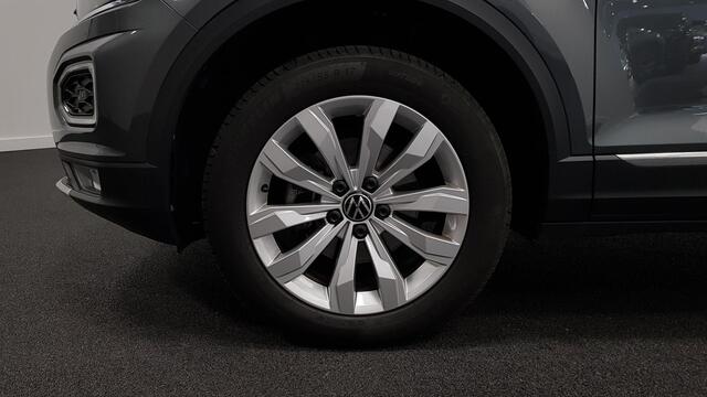 Volkswagen T-Roc 1.5 TSI DSG Sport Team | Navigatie | Camera | Side/ Lane Assist | Adaptive Cruise Control | Elektrische Achterklep | Virtual Cockpit | DAB | LED |