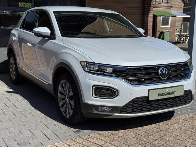 Volkswagen T-Roc 1.5 TSI Sport,Cam,Cruise,App,Led,Stoelverw