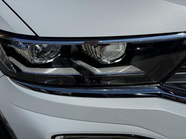 Volkswagen T-Roc 1.5 TSI Sport,Cam,Cruise,App,Led,Stoelverw