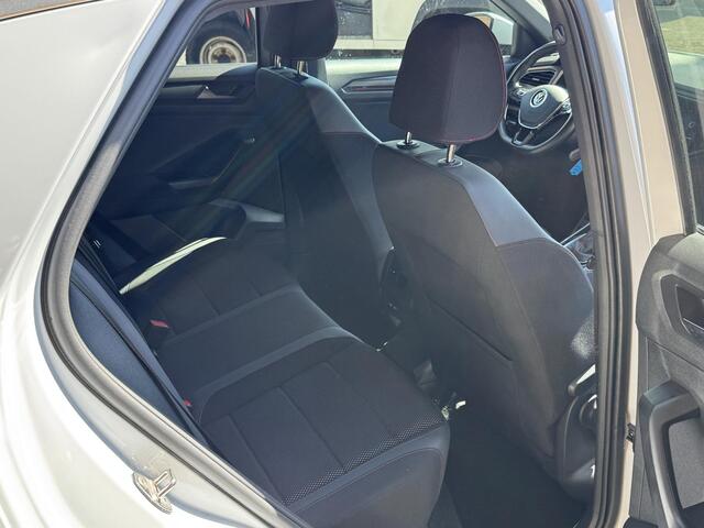 Volkswagen T-Roc 1.5 TSI Sport,Cam,Cruise,App,Led,Stoelverw
