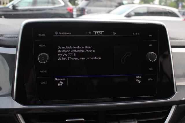 Volkswagen T-Roc 1.5 TSI Life Business / Camera / Apple CarPlay / Virtual Cockpit / 17'' / Dodehoek / DAB / Stoelverwarming / ACC